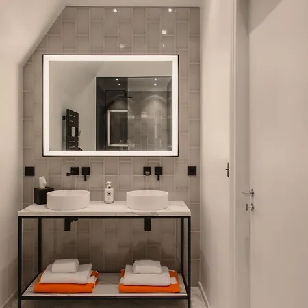 Вилла Le Clos Des Martines, Maison D'exception Ecos